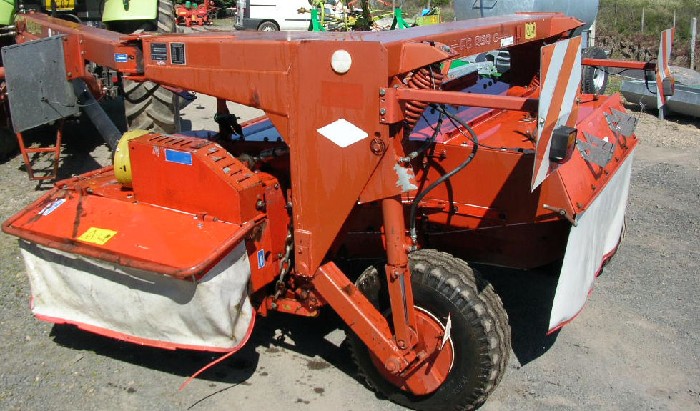 Faucheuse conditionneuse Kuhn FC250G