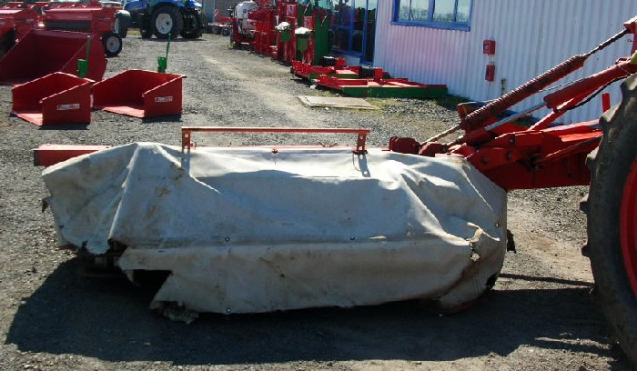 Faucheuse conditionneuse Kuhn FC240P