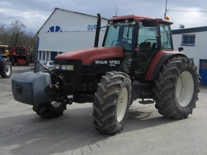 Tracteur agricole New Holland M 160