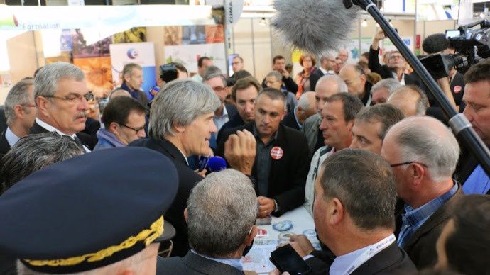 Visite de Stéphane Le Foll au sommet de l'élevage.