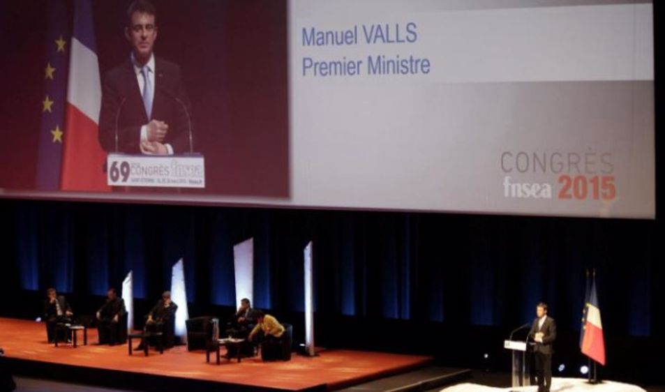 Selon Manuel Valls, les aides Pac de 2015 seront versées mi-décembre