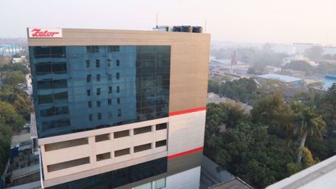 Nouveaux bureaux Zetor à Chandigarh en Inde (©Zetor) Nouveaux bureaux Zetor à Chandigarh en Inde (©Zetor)