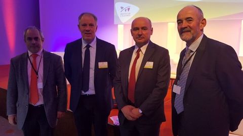 De gauche à droite: Laurent Journaux, responsable du département Génétiques et phénotypes, André Le Gall, responsable du département techniques d'élevage et environnement, Joël Merceron, directeur, et Martial Marguet, président de l'institut de l'élevage-Idele. (©Terre-net Média) De gauche à droite: Laurent Journaux, responsable du département Génétiques et phénotypes, André Le Gall, responsable du département techniques d'élevage et environnement, Joël Merceron, directeur, et Martial Marguet, président de l'institut de l'élevage-Idele. (©Terre-net Média)