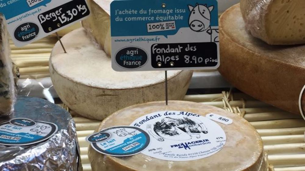 La fromagerie de Montbardon, désormais engagée dans la filière Agri-Éthique, commercialise ses fromages de façon équitable. (©Agri-Éthique)