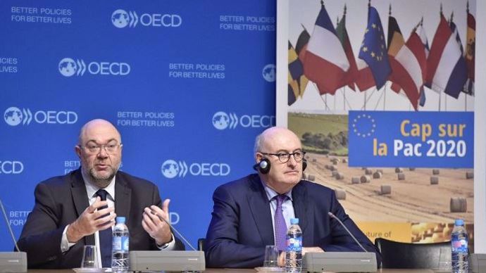 Stéphane Travert et Phil Hogan