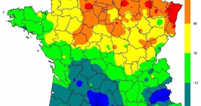 Carte 2 : Écart du cumul de températures (températures moyennes supérieures à 0°C) entre la campagne 2017-2018 et la médiane 20 ans (1997-2016) pour la période Semis-08 janvier, en °Cj - Hypothèses des dates de semis régionalisées.