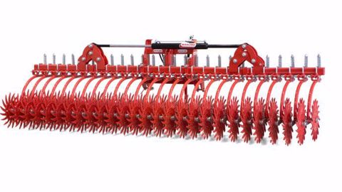 Maschio Gaspardo : la houe rotative pour casser la croûte de battance mais aussi pour désherber. (©Maschio Gaspardo)