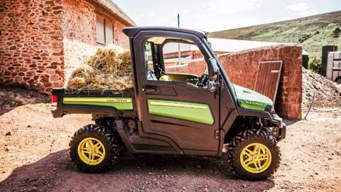 Les Gator de John Deere disposent maintenant de la climatisation en plus du chauffage (©John Deere)