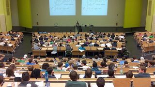 Le ministère de l'éducation nationale et de la jeunesse et le ministère de l'agriculture et de l'alimentation rappellent aux enseignants que le programme pédagogique lancée par L214 n'a pas sa place dans les établissements scolaires. (©Terre-net-média) Le ministère de l'éducation nationale et de la jeunesse et le ministère de l'agriculture et de l'alimentation rappellent aux enseignants que le programme pédagogique lancée par L214 n'a pas sa place dans les établissements scolaires. (©Terre-net-média)