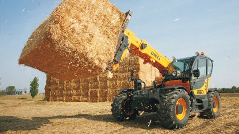 Les gammes de télescopiques Agri Max et Agri Plus bénéficient désormais de la fonction Confort Drive. (©Dieci) Les gammes de télescopiques Agri Max et Agri Plus bénéficient désormais de la fonction Confort Drive. (©Dieci)