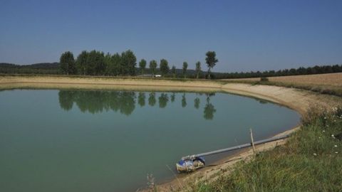 Le <a href="https://www.terre-net.fr/actualite-agricole/politique-syndicalisme/article/l-agriculture-figurera-dans-le-plan-de-relance-affirme-la-fnsea-205-170552.html">volet agricole du plan de relance post-Covid-19</a> devrait prévoir un soutien financier pour le stockage d'eau de pluie. (©Terre-net Média)