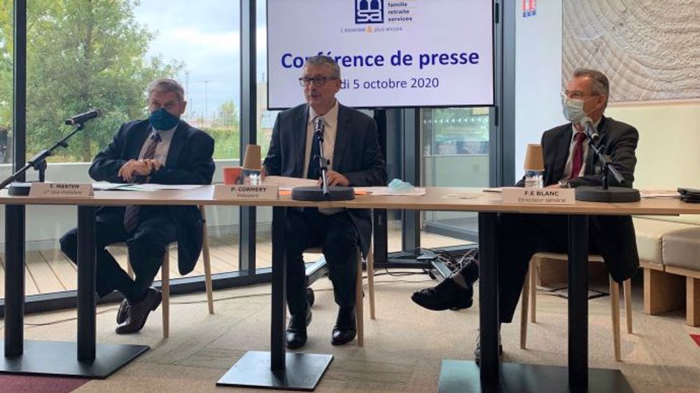 Le président de la MSA (au centre) a rappelé le 5 octobre la volonté de l'organisme d'être au plus près des populations agricoles et rurales. (©Terre-net Média)