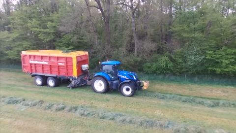 Les chantiers d'herbe partagés par les agris Les chantiers d'herbe partagés par les agris