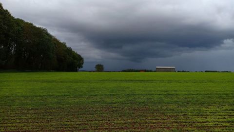 Cette semaine, des précipitations sont prévues aux USA et au Canada, et des orages pourraient éclater en France. (©Pixabey)
