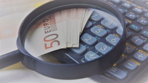 Gros plan sur les nouveautés fiscales et sociales pour les agriculteurs en 2022. (©Pixabay) Gros plan sur les nouveautés fiscales et sociales pour les agriculteurs en 2022. (©Pixabay)