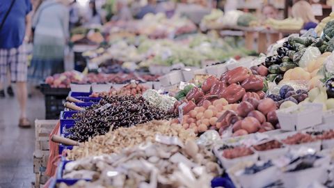 Redonner de la valeur à l’alimentation et du pouvoir d’achat aux plus précaires Redonner de la valeur à l’alimentation et du pouvoir d’achat aux plus précaires