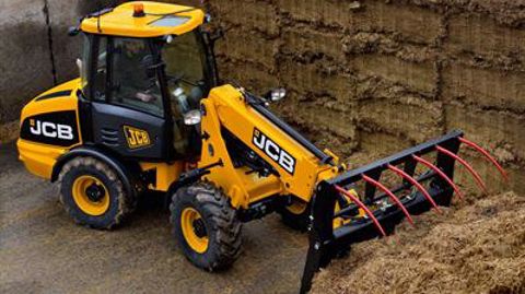 Tm 220 Agri : la nouvelle chargeuse articulée de Jcb Tm 220 Agri : la nouvelle chargeuse articulée de Jcb