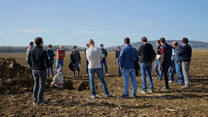 Sur les deux jours, une trentaine d’adhérents proches des quatre exploitations ont également participé à ces « animations sol » ainsi que des BTS ACSE.