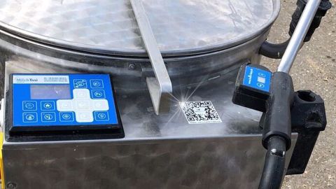 Les codes QR sur le TaxiLait dans une ferme laitière allemande