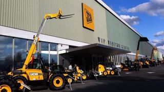 Immersion : the story of Jcb Immersion : the story of Jcb