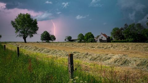 Le mois de juin a été particulièrement orageux Le mois de juin a été particulièrement orageux