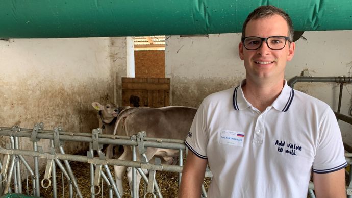 Toni s'est installé en 2010, derrière ses grands-parents. Mais il travaille principalement en famille, avec ses parents.