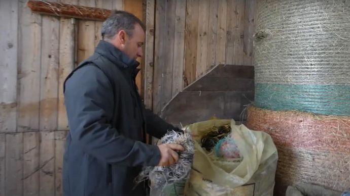 La Chambre d'agriculture conseille de placer les plastiques dans des sacs Adivalor.