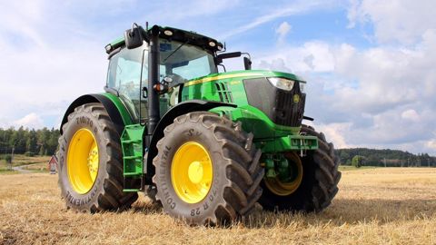 Le chiffre d'affaires de John Deere équivaut quasiment à celui cumulé de tous ses concurrents évoqués dans l'article. Le chiffre d'affaires de John Deere équivaut quasiment à celui cumulé de tous ses concurrents évoqués dans l'article.