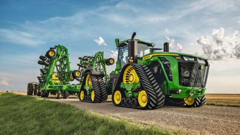 Le 9RX 830 a été dévoilé à Houston (Texas), lors du salon Commodity Classic.