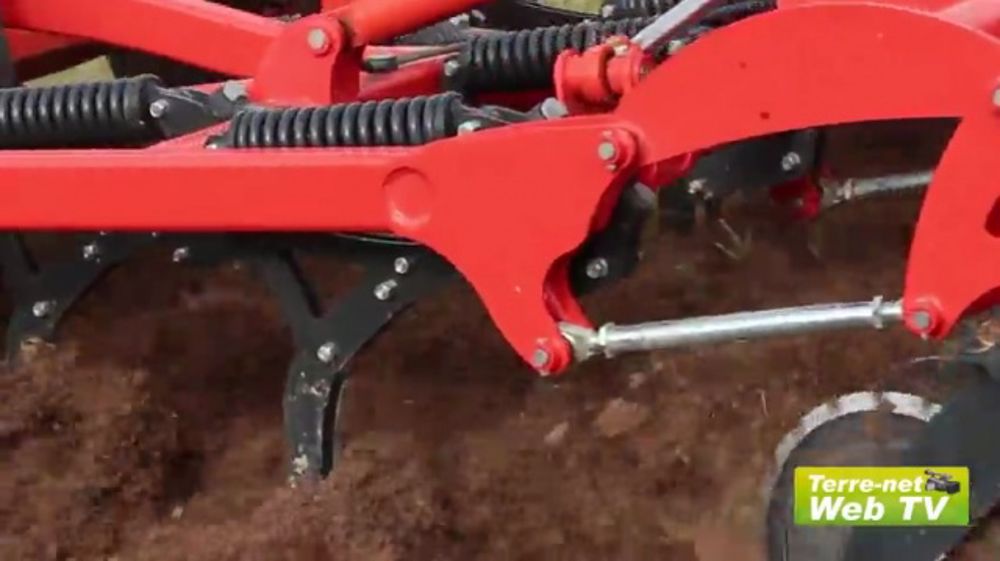 Performer 4000/5000 : des cultivateurs polyvalents mais surtout puissants