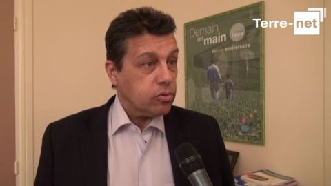 Xavier Beulin rempile pour trois ans à la tête de la Fnsea Xavier Beulin rempile pour trois ans à la tête de la Fnsea