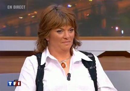 Sophie Poux, agricultrice, interroge Nicolas Sarkozy sur TF1 (émissions Paroles de Français). Ses réactions au micro de Terre-net Web TV.