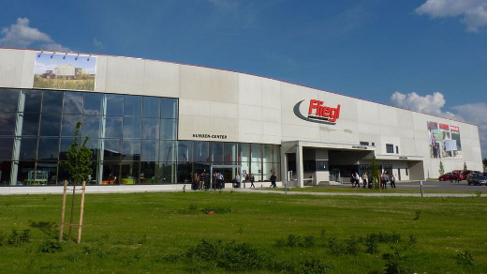 Fliegl poussé par ses remorques Fliegl poussé par ses remorques