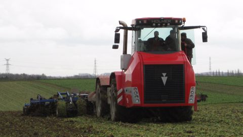 Exel finalise l'achat d'Holmer Exel finalise l'achat d'Holmer