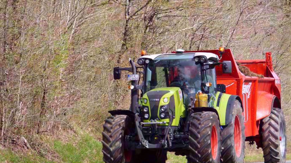 Vidéo : Le tracteur Arion 460 de Claas à l'essai Vidéo : Le tracteur Arion 460 de Claas à l'essai