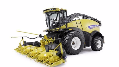 Les Forage Cruiser de New Holland parées pour l'ensilage Les Forage Cruiser de New Holland parées pour l'ensilage