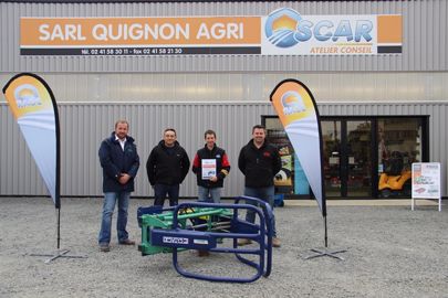 3 pince-balles Desvoys gagnés par 3 agriculteurs 3 pince-balles Desvoys gagnés par 3 agriculteurs