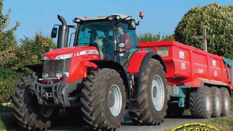 Massey Ferguson 8737 Dyna-VT : poids lourd au poids plume Massey Ferguson 8737 Dyna-VT : poids lourd au poids plume
