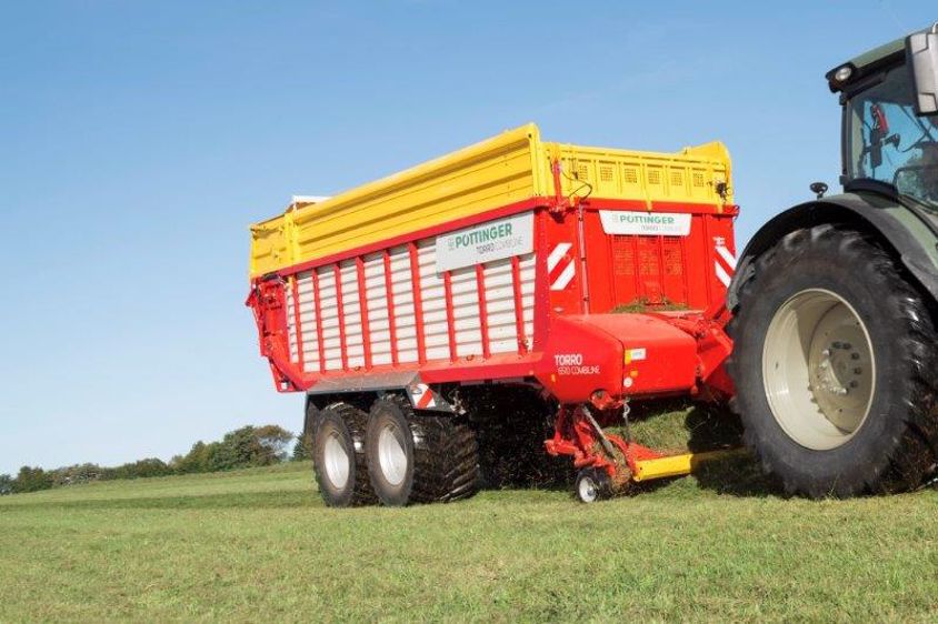 Double usage pour l'autochargeuse Pöttinger Torro