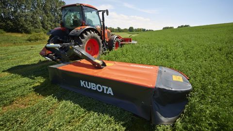 La pression au sol des faucheuses Kubota DM3000 pilotée en continu La pression au sol des faucheuses Kubota DM3000 pilotée en continu