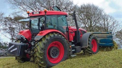 Zetor Crystal 160 : plusieurs cordes à son arc Zetor Crystal 160 : plusieurs cordes à son arc
