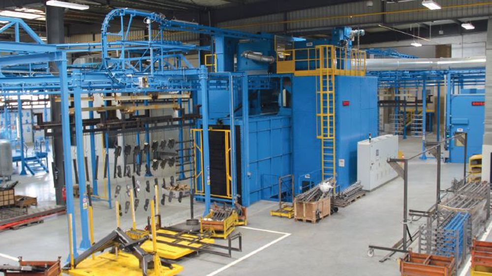 Carré : la peinture en toile de fond