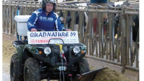 Yamaha Le quad : dauphin du tracteur de cour Yamaha Le quad : dauphin du tracteur de cour
