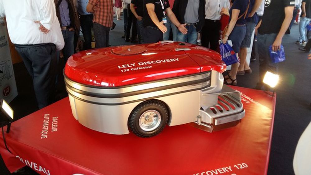 Le robot Lely aspire le lisier Le robot Lely aspire le lisier