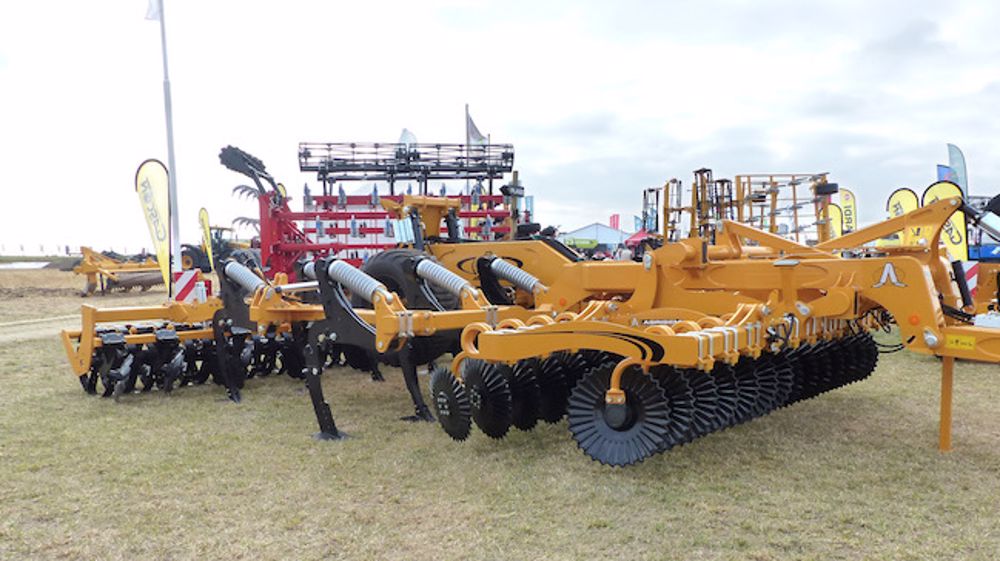 Cinq actions pour le déchaumeur Maximulch d'Agrisem Cinq actions pour le déchaumeur Maximulch d'Agrisem