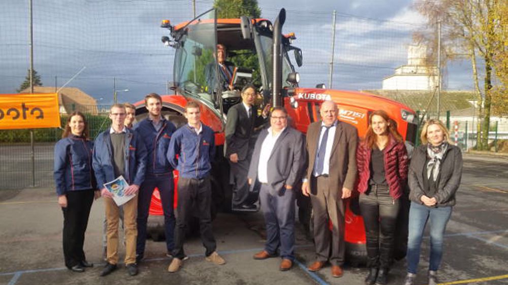 Un Kubota pour Bapaume Un Kubota pour Bapaume