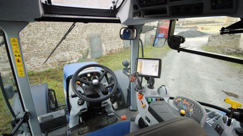 New Holland T6.165 Dynamic Command : Le point technique (partie 2) New Holland T6.165 Dynamic Command : Le point technique (partie 2)