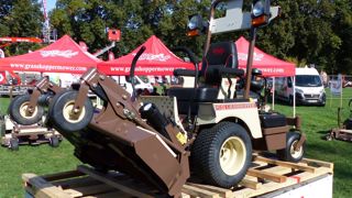 Grasshopper : première frontale à transmission par courroie