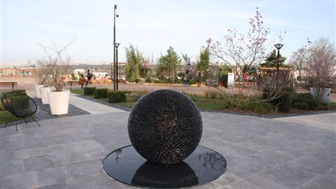 A Jardins en Seine, Christian Fournet signe le jardin de l'Olympe A Jardins en Seine, Christian Fournet signe le jardin de l'Olympe