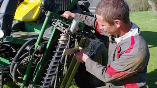 Un brevet pro "maintenance des matériels de golf et terrains de sport" va ouvrir à Neuvic